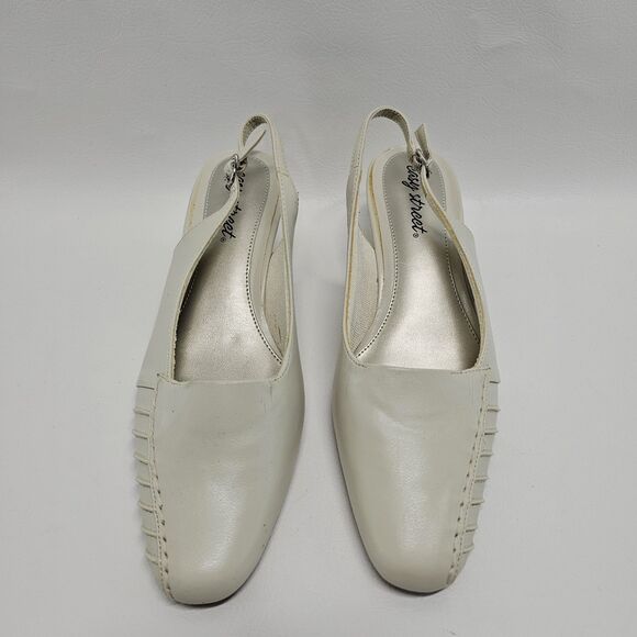 Easy Street Slingback Shoes Sz 8W | Bone Stretch Low Heel Closed Toe Comfort - Picture 2 of 12